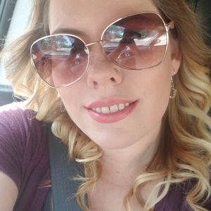 Meet your Posher, Krista